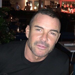 Meet your Posher, Simon